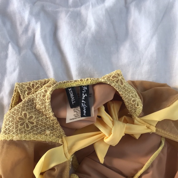 NWT For Love & Lemons Elle One Piece Swimsuit XS - Picture 8 of 14